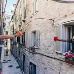 Fiesta Siesta Social Hostel